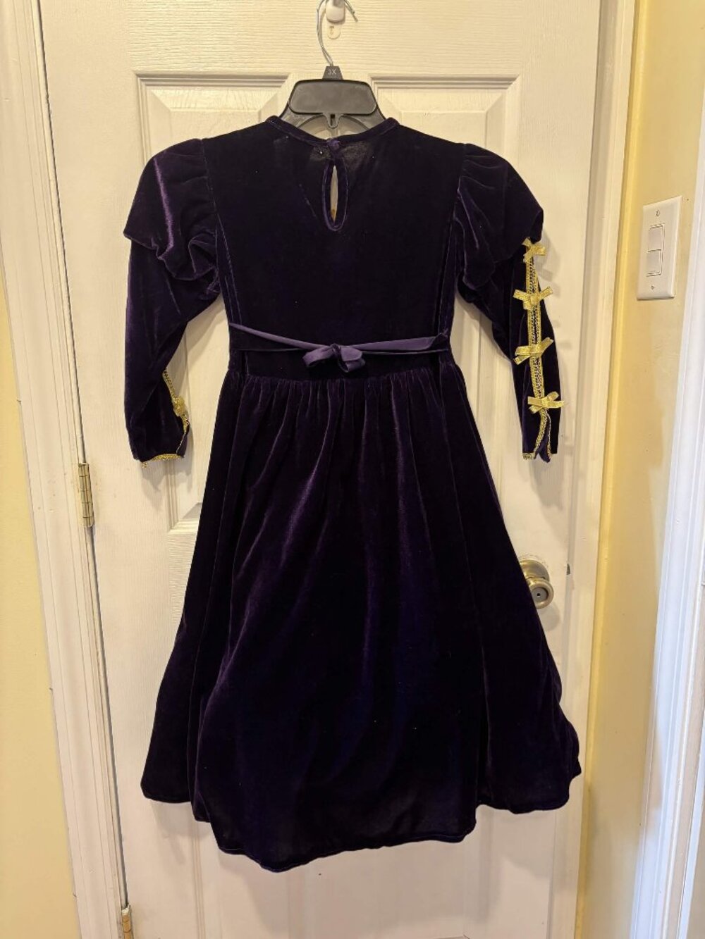 Rubie's Girls Renaissance Princess Medieval Costume Dress Medium 7-8 Purple Gold - Picture 3 of 9